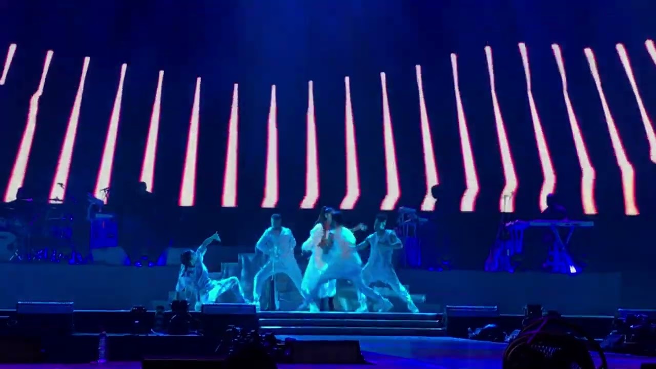 Ariana Grande - Touch It Dangerous Women Tour in Tokyo
