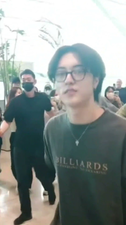 treasure departure to hongkong to continue hello tour asia concert #shorts #treasure #트레저 #hellotour