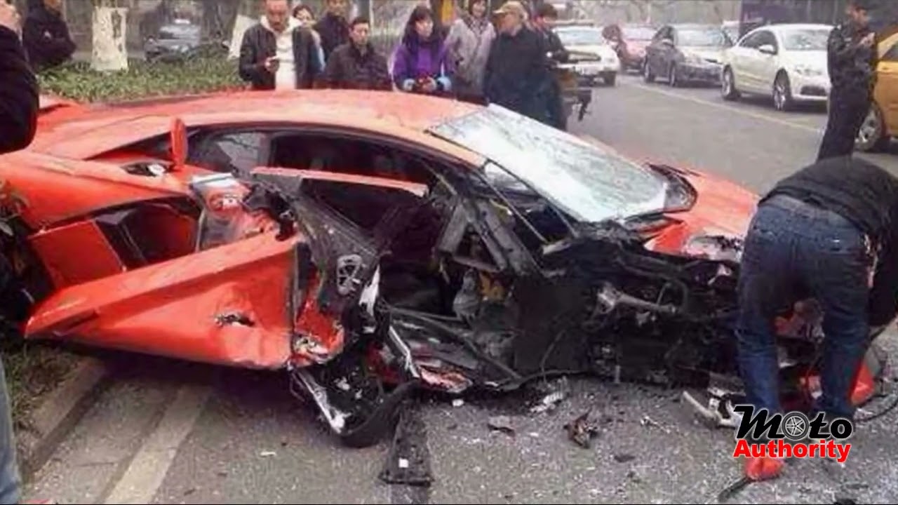 Attention!!! Arancio Argos Lamborghini Aventador Crashes Into Bus in China