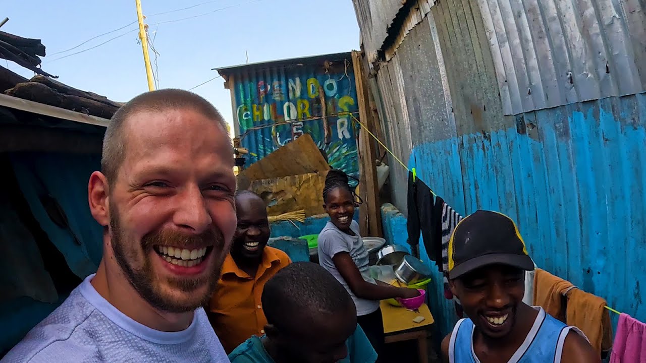 Kenya's Most Dangerous Slum - Drinking in Mathare with Locals! 🇰🇪