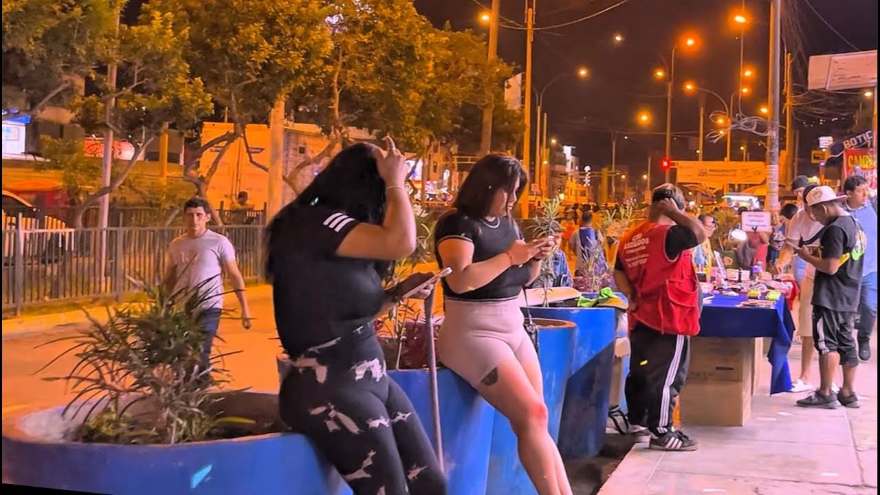 Chicas Bellas Peru Lima Ate