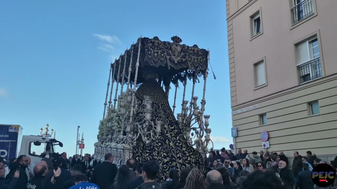 Virgen de las Penas La Palma traslado de regreso Semana Santa de Cádiz 2025