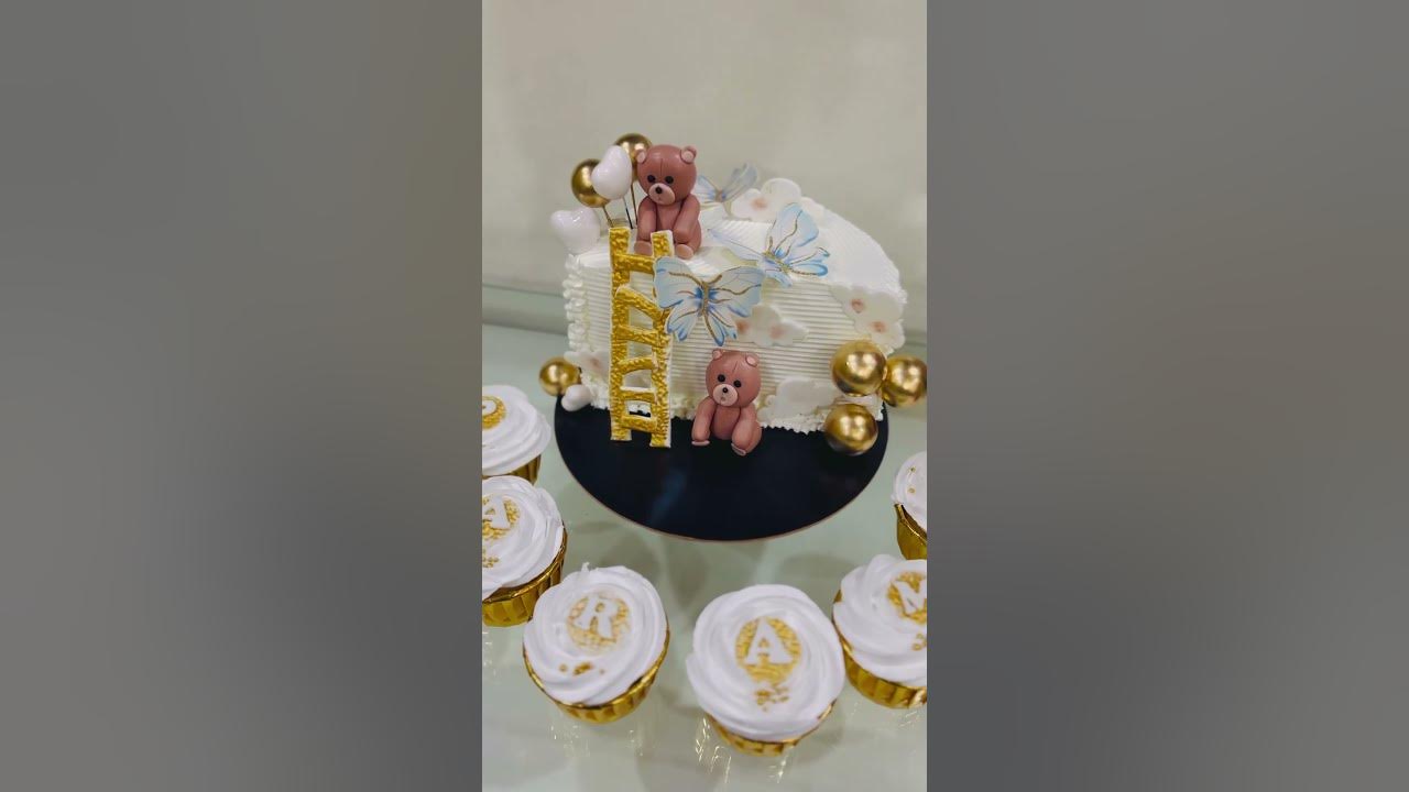 Subscribe #song #music #hindisong #cake #cakeseries #cakedecorating #coversong #love #birthdaycake