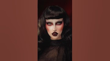 romantic goth makeup 🥀 #makeup #gothic #creativemakeup