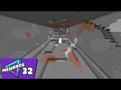 YouTuber spends 7 hours digging a 160,000-block hole - Eternal World 32