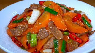 胡萝卜别只会炖汤了，加点猪肉一起炒，这是我家孩子三天两头点名要吃的下饭菜，脆甜可口又解腻#美食分享 #food #delicious