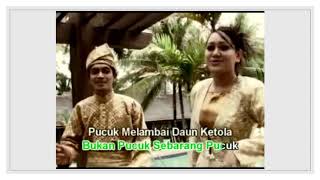 PUISI LAMA: PANTUN