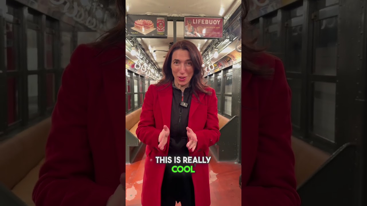 Fun little bit of NYC subway history at the New York Transit Museum | 1917 subway train