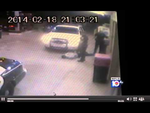 Florida deputies criminally charged for beating man in Broward County - YouTube