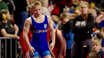 U13 Aram Aramyan (ARM) vs Dmytro Lytvyn (UKR) 47kg. Greco-roman boys youth wrestling. B-cam-man