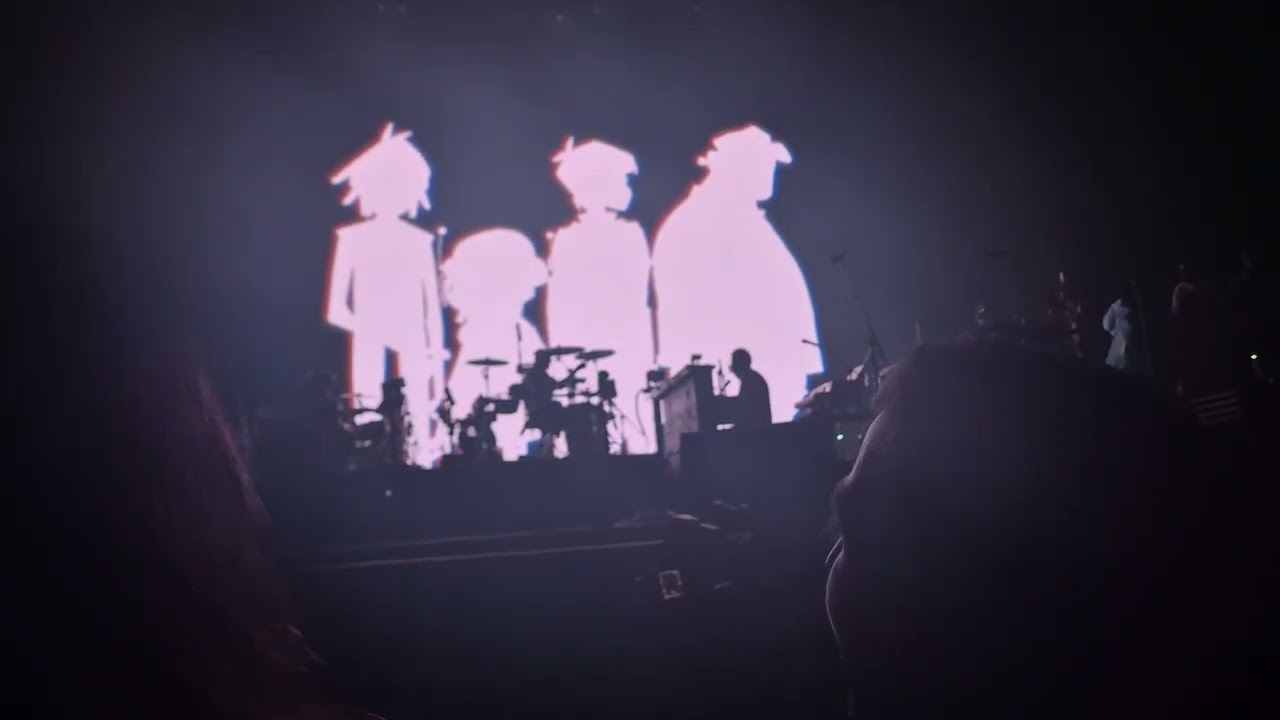 Gorillaz - Double Bass, Rock The House. LIVE (Gorillaz Debut LIVE 2025)