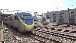 3217次區間車抵達斗六車站