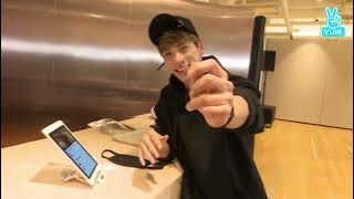 Jonghyun VLive 2016 12 01   Interview with dancers