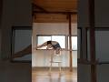 練習後にふと思いたってやり始めたんだけどtake30ぐらいして1時間かけて撮ったの倒立中毒なのかも💧‬ #handstandworkout #acrobatics #rickmethod #倒立