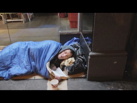 Video: Kāds ir bezpajumtnieku skaits Kalifornijā?