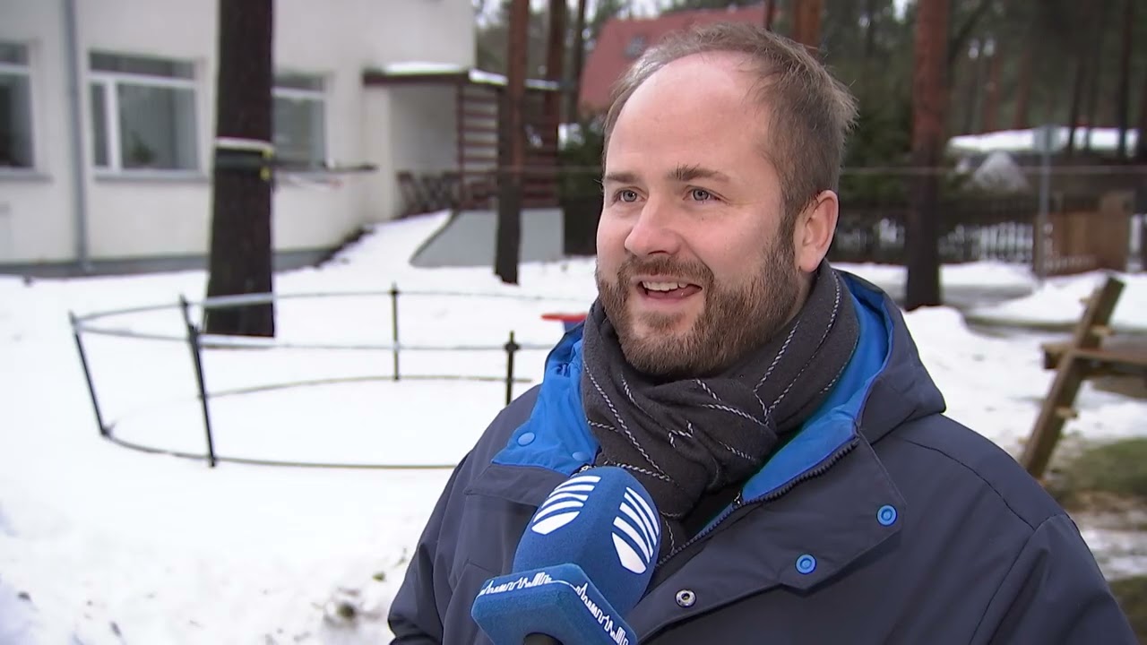 22.12.2022 - Tallinna lastekodu sai jõulukingituseks madalseiklusraja