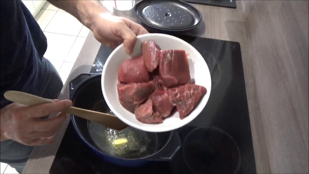 Asmr  recette Bœuf aux olives