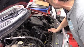 2009 Ford Edge P0012 and No Crank Can it be seized engine
2009 Ford Edge- owner was driving with check engine light code P0012 and engine died and would not restart.
Visit www.schrodingersboxqm.com for the series mentioned in this video regarding Variable Valve Timing training and diagnostics! 2009 Ford Edge P0012 and No Crank Can it be seized engine