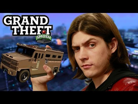 FIRST HEIST IN GTA ONLINE (Grand Theft Smosh)