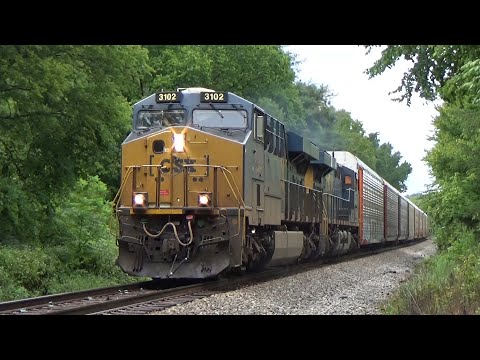 CSX ES44AH 3102