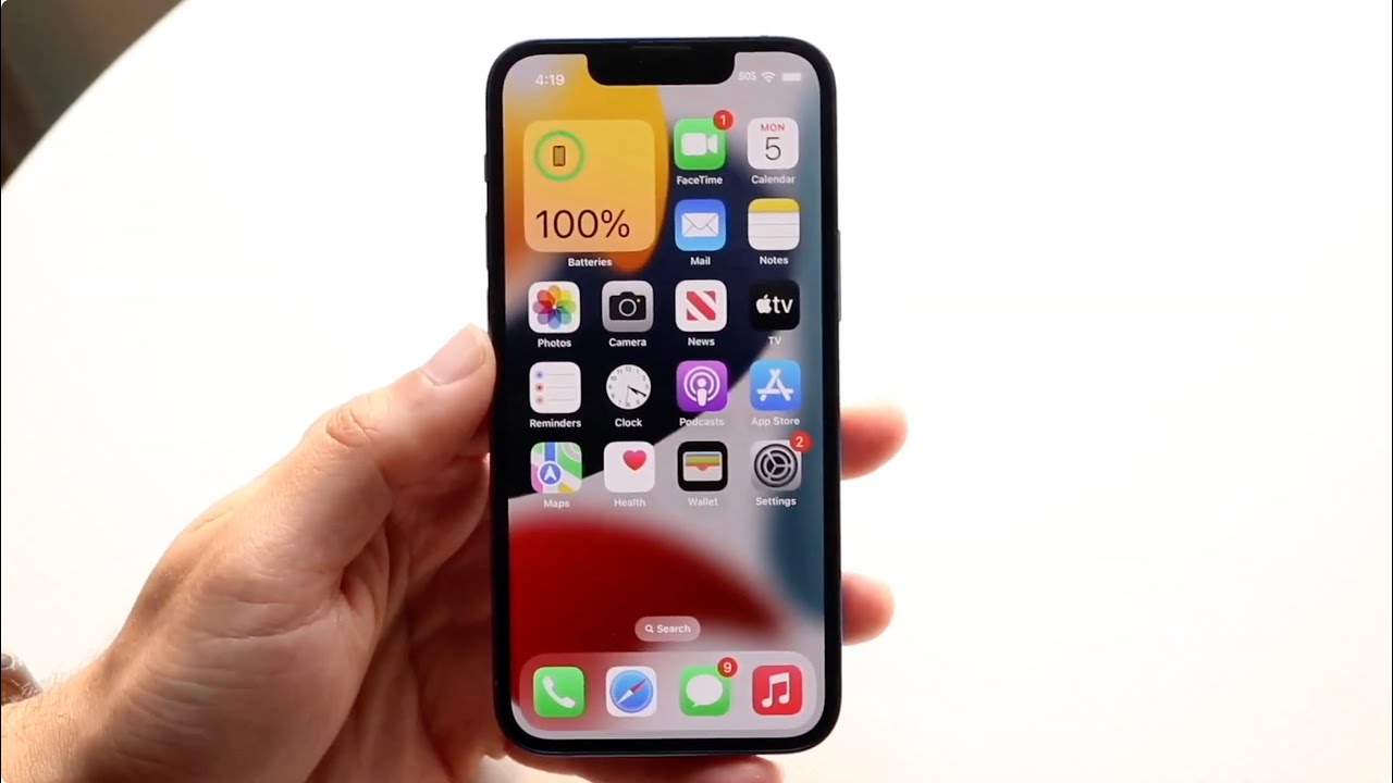 The iPhone 13 Mini Is GREAT On iOS 18 - YouTube