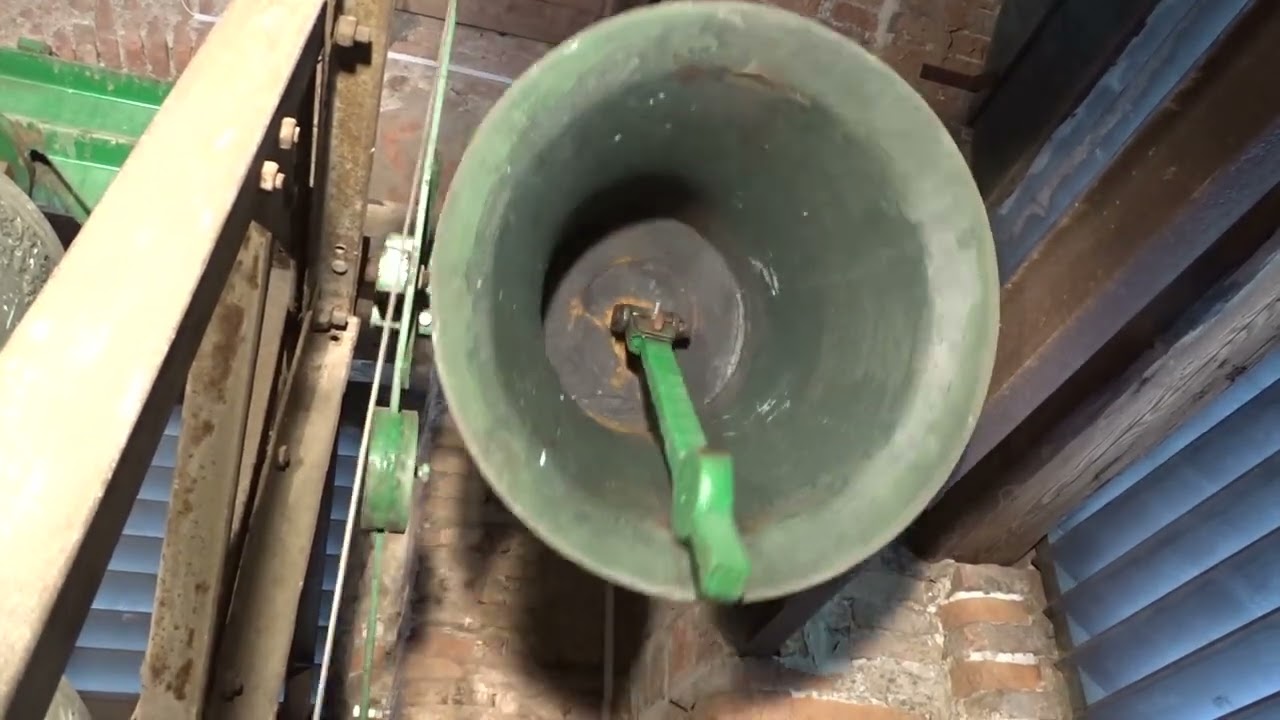 Mezőtúr (H) - Nagyboldogasszony templom harangjai egyesével