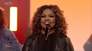 Cece Winans - Fire chords