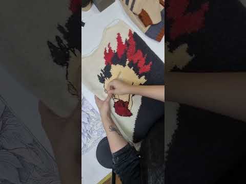 Процесс вышивки Грифона