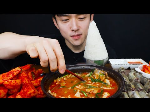 ASMR 진심 사랑에 빠졌습니다 뚝배기순대국 &amp; 밥적당히 조금 &amp; 총각김치 먹방 EVEREST MAUNTAIN RICE &amp; KOREAN FOOD <strong>SUNDAE</strong> SOUP MUKBANG