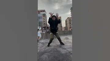 احلى راقص بلال شكوكو على مهرجان نا مش ديلر يا حكومه غناء اسلام كبونجا 