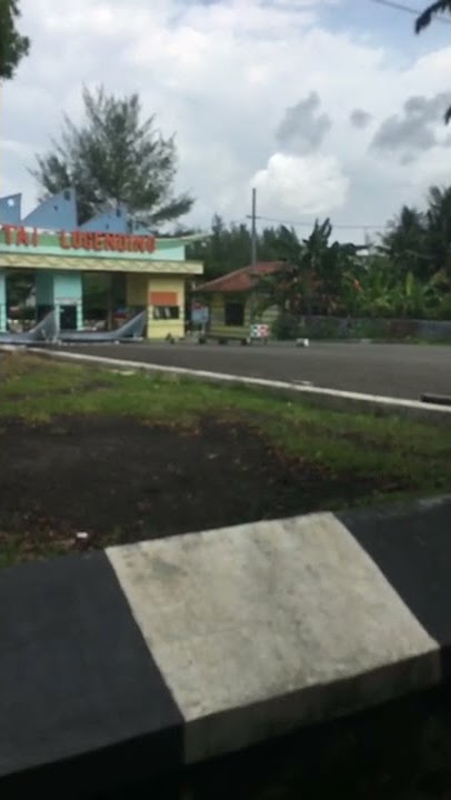 PINTU GERBANG PANTAI LOGENDING/PANTAI AYAH KEBUMEN