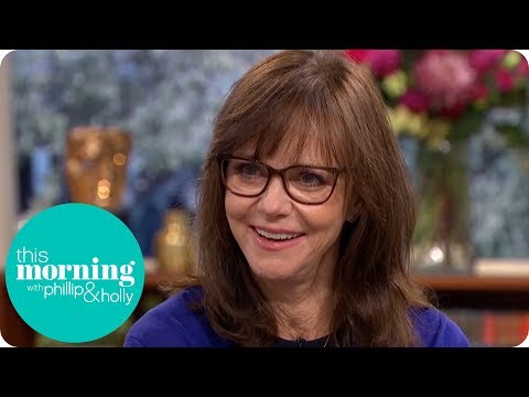 Sally Field Opens Up About Her Relationship With Burt Reynolds | This Morning