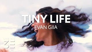 EVAN GIIA - tiny life (Animated Lyric Video) Resimi