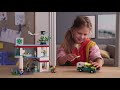 Video: LEGO® 60330 CITY Slimnīca