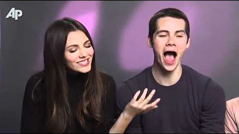 Victoria Justice Plays Drunk at Sundance