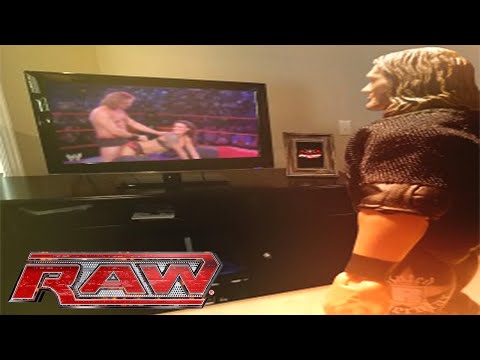 Edge celebrates with Lita in Bed: WWE Raw, Jan. 9, 2006
