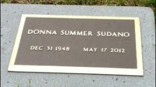 Remembering Donna Summer A.K.A. The 1970s Disco Queen(1948-2012)