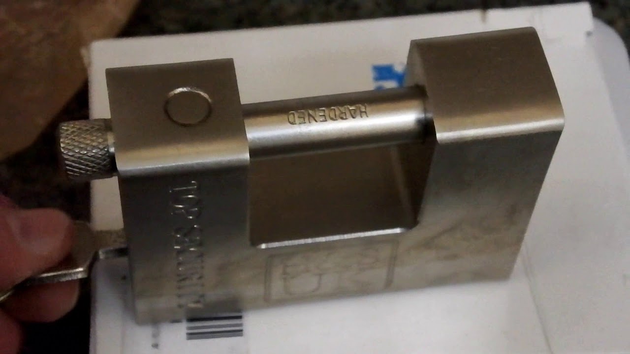 hardened Padlock and 10 keys