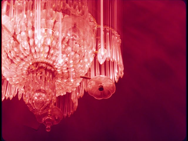 LOVING – ONLY SHE KNOWS