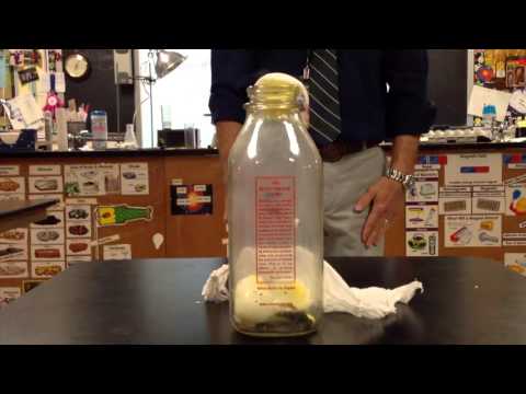 33 Seconds of Science - Air Pressure: Egg in a Bottle