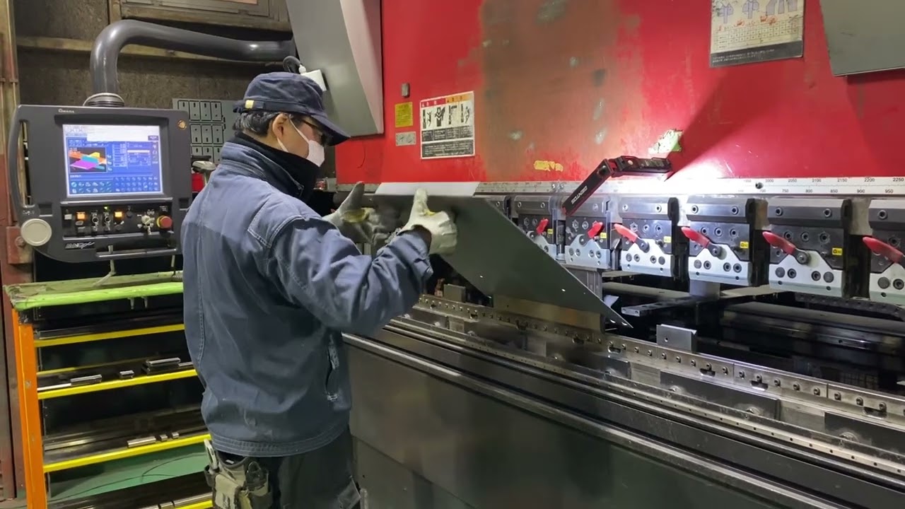板金 – 株式会社渡辺電機製作所