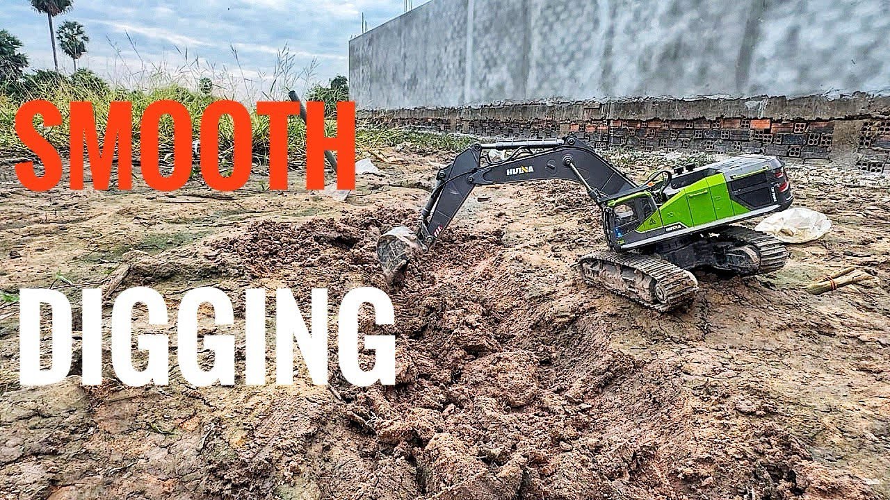 Smooth RC Excavator Digging Outdoor with ASMR | RC Truck Lab - YouTube