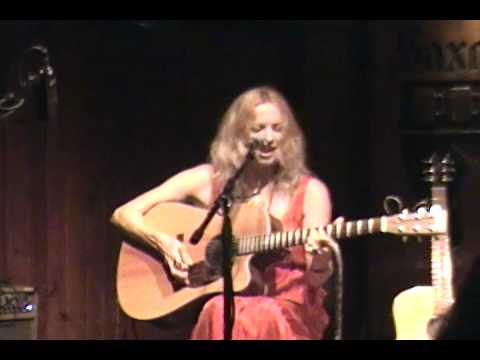 Bobby Whitlock & Coco Carmel Perform - Why Does Lo...