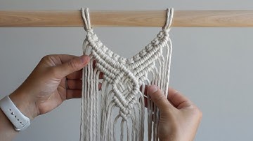 DIY Macrame Tutorial: Centre Wall Hanging Pattern Using Double Half Hitch Knots!