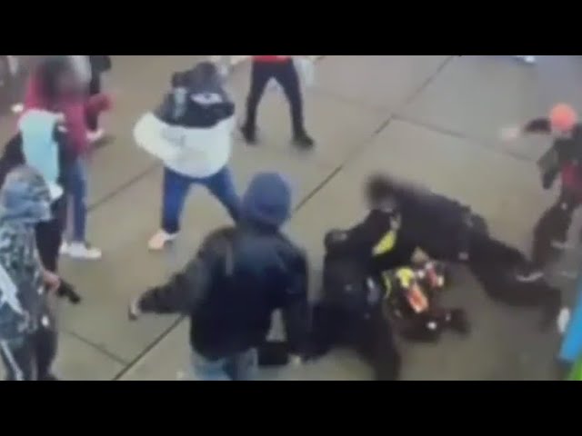 2 More Men Arrested In Times Square Beating Of Police Officers Nypd