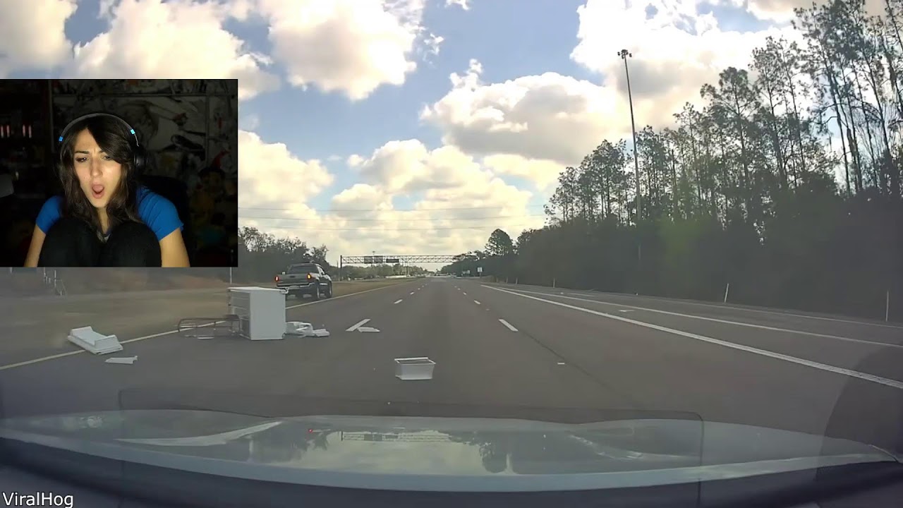 SMALLEST NOSED STREAMER! DISCORD REACT! THEN STARTING ALIEN ISOLATION! WEEWOO!| multistreaming