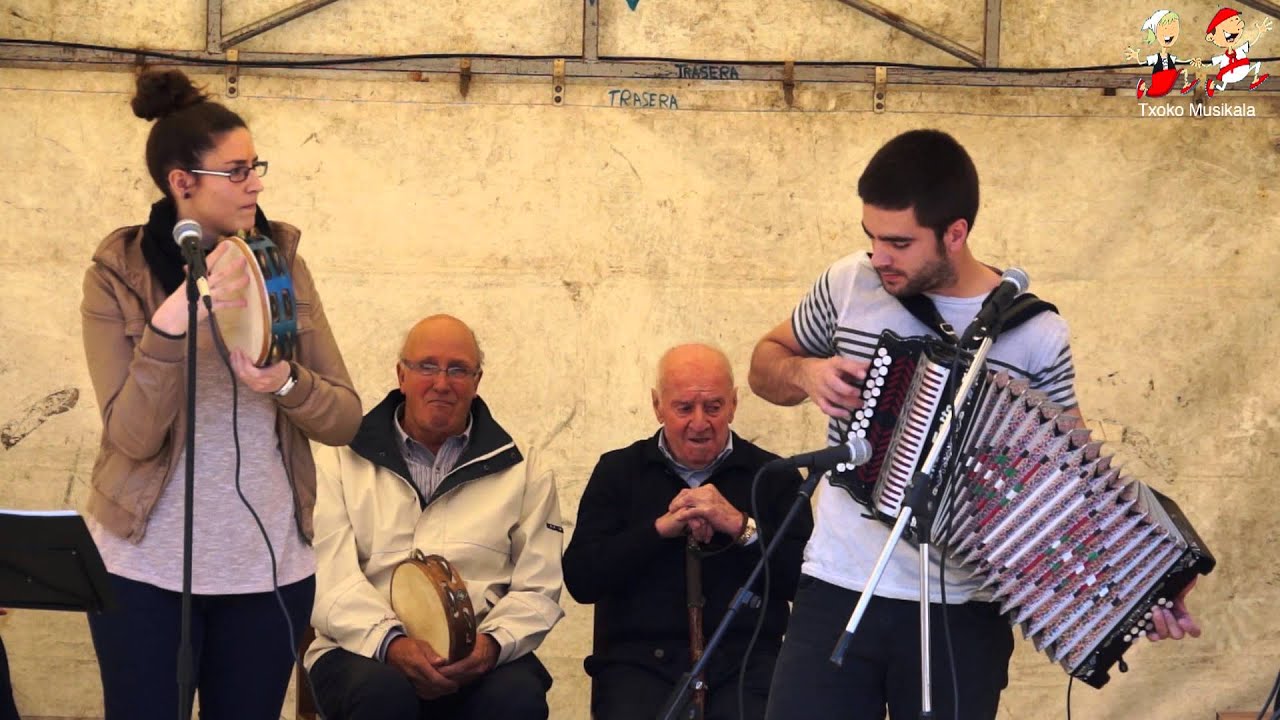 201305260058 Ospas eta Sabini Omenaldia 2013an Mendaron.