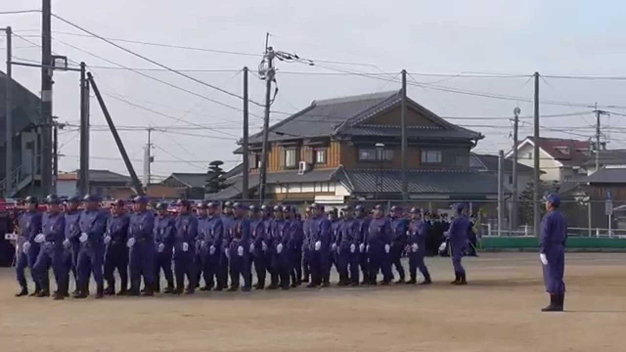 2016年1月10日 柳川市消防出初式 小隊訓練 （通常点検、停止間、行進間） 第12分団 YouTube