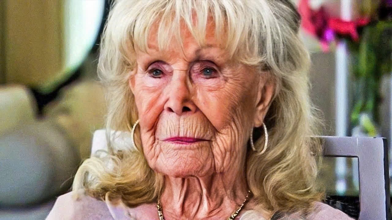 В 94 года Барбара Иден наконец рассказала правду о Ларри Хэгмене