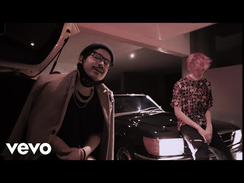 Putar CURTAINS - A. Nayaka